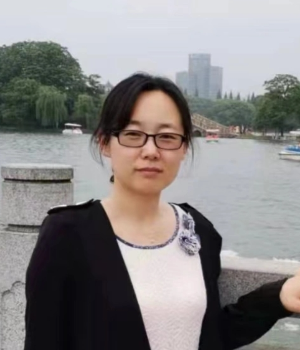 王琳