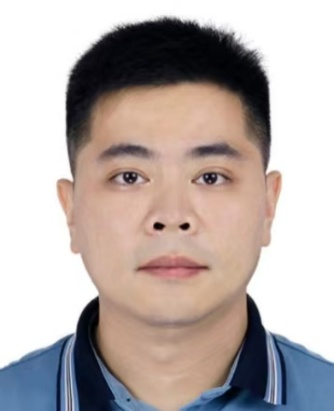 尹路珈